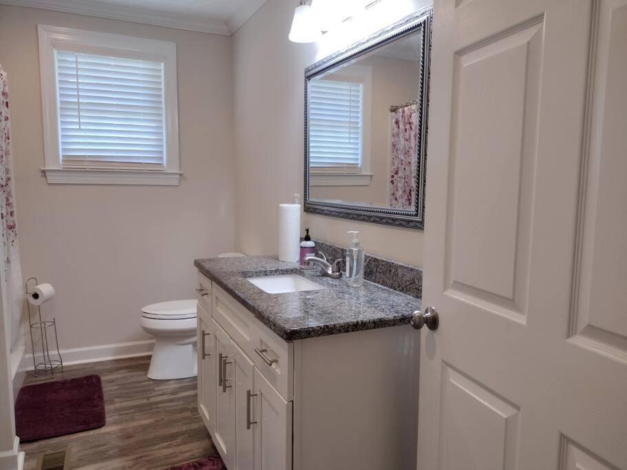 Backwoods Family Getaway! 3 Bedroom House! Yanceyville Extérieur photo